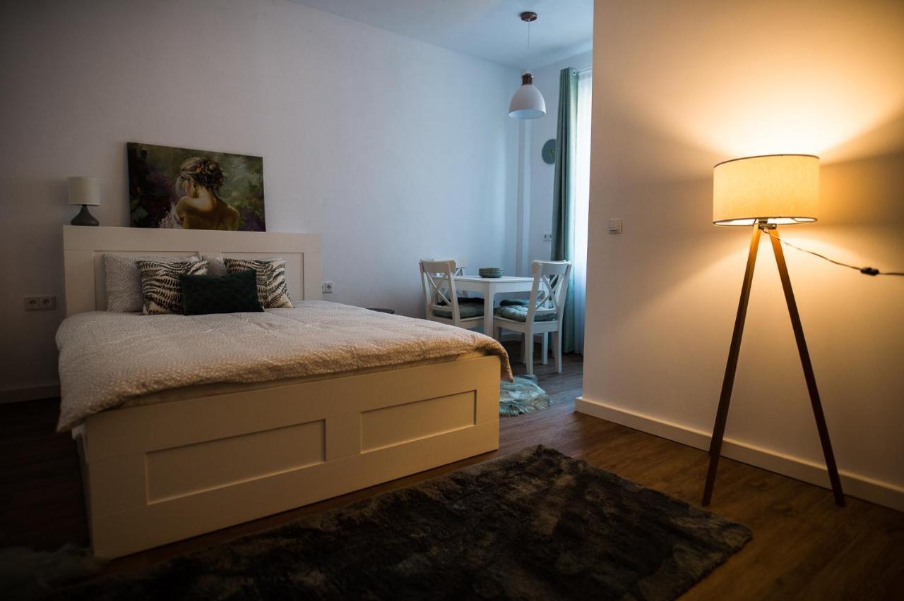 Blajaparthotel Екстериор снимка