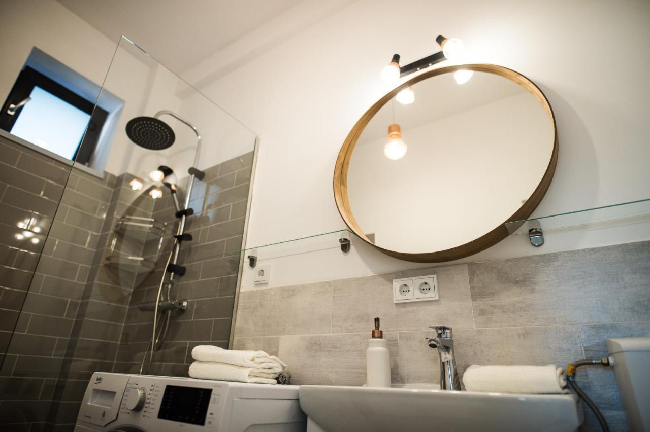 Blajaparthotel Екстериор снимка